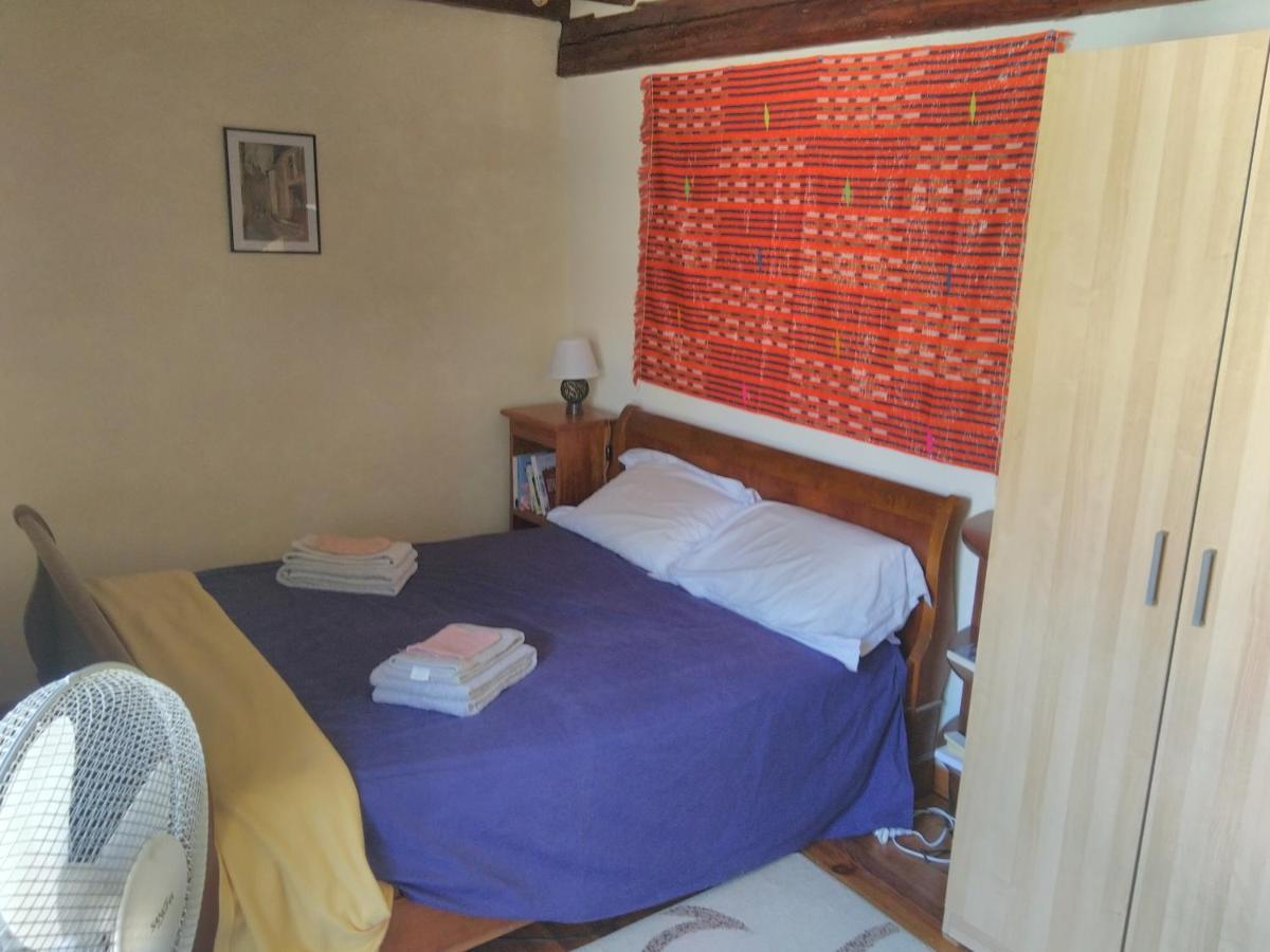Romans-Sur-Isere, Maison De Rue En Centre Ancien Ngoại thất bức ảnh